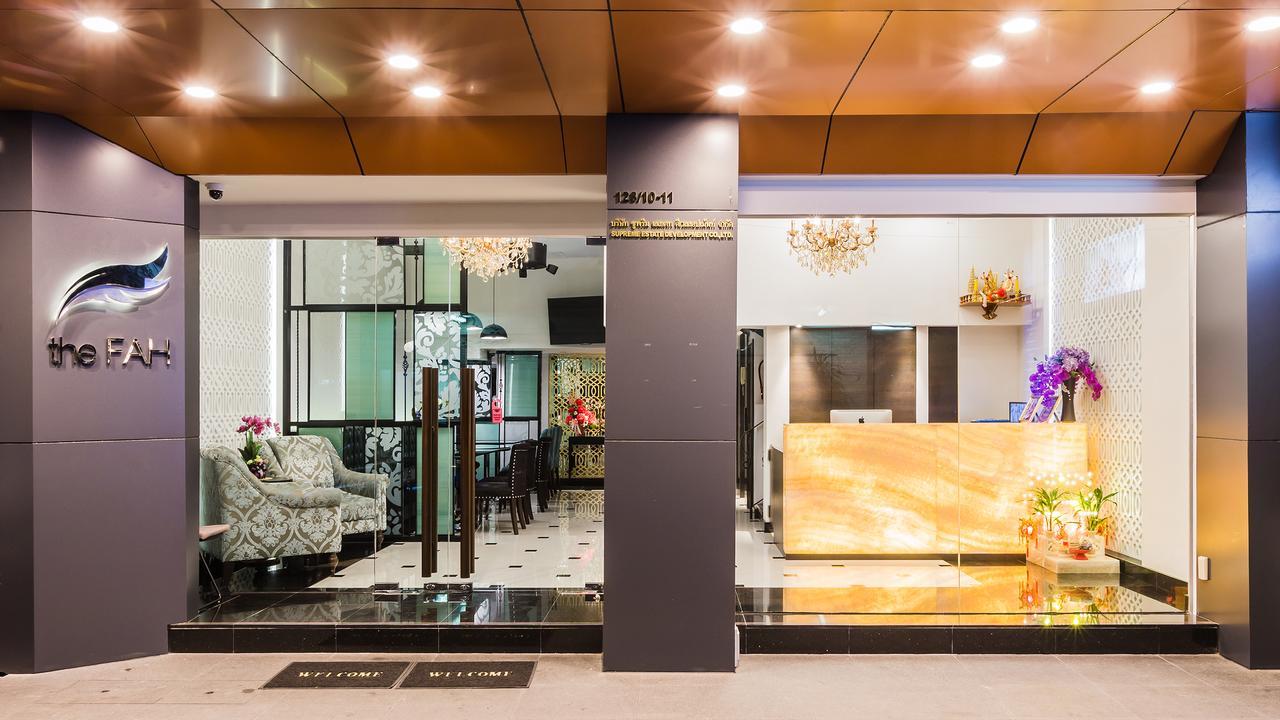 The Fah Silom Hotel Bangkok Exterior photo