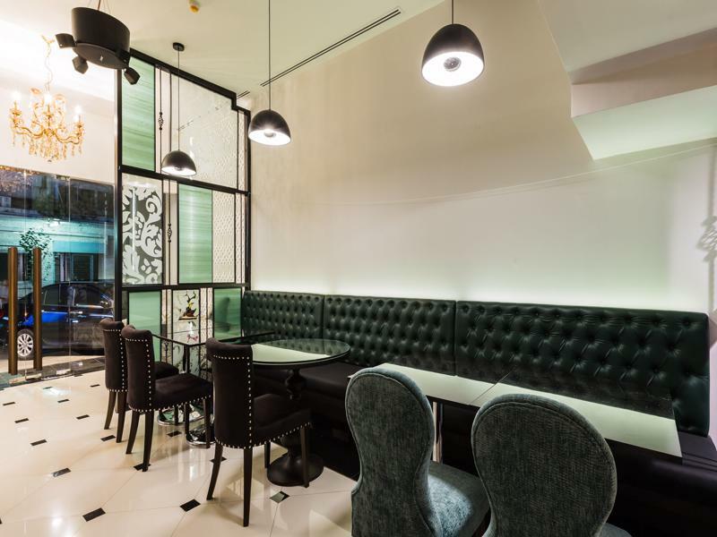 The Fah Silom Hotel Bangkok Exterior photo